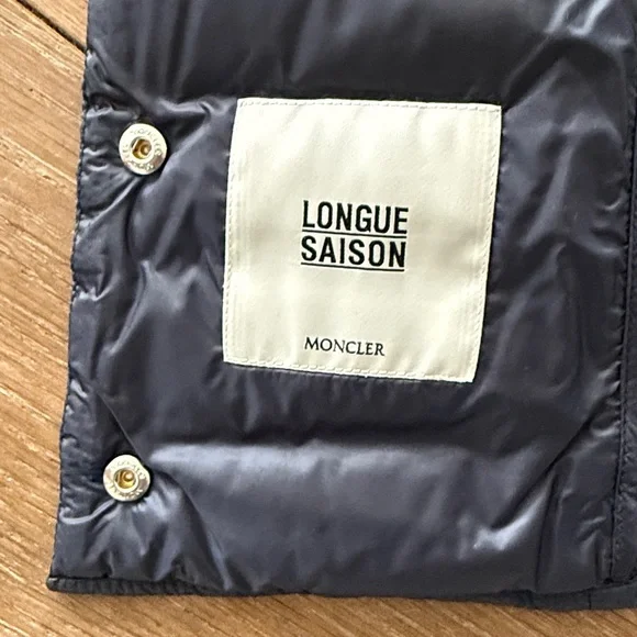 Moncler authentic Liane Gilet navy blue fitted girls down vest size 8A - Picture 5 of 10